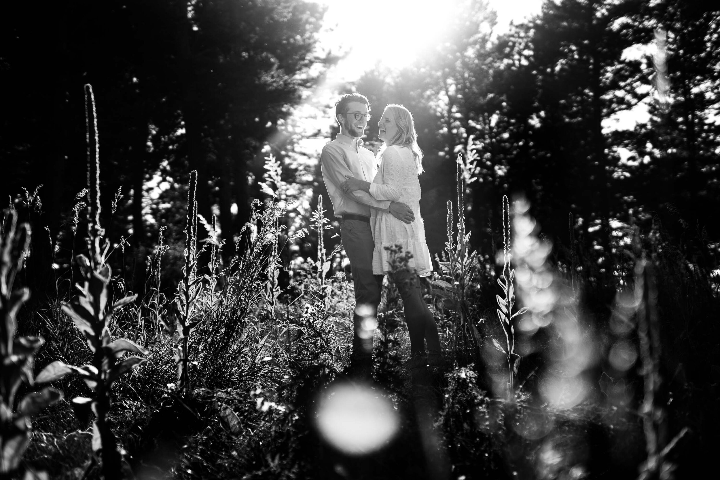 Engaged couple takes engagement photos during golden hour in the fall at Meyer Ranch Park, Colorado, Engagement Session, Engagement Photos, Engagement Photos Inspiration, Engagement Photography, Engagement Photographer, Meyer Ranch Park, Morrison Engagement Photos, Morrison engagement photos, Morrison engagement photographer, Colorado engagement photos, Colorado engagement photography, Colorado engagement photographer, Colorado engagement inspiration