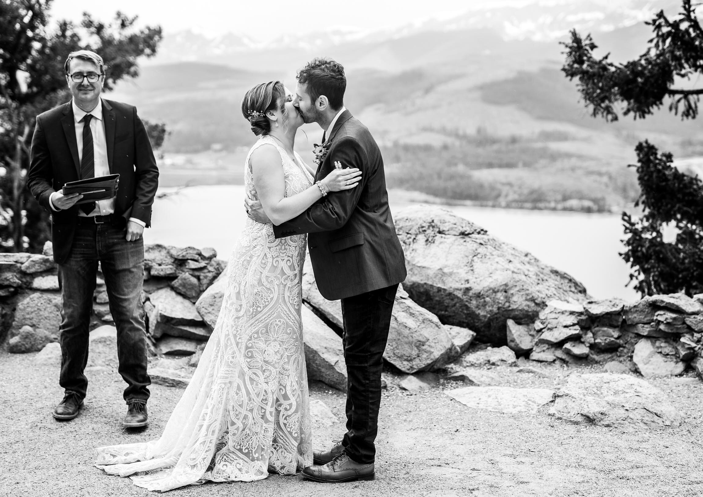 Sapphire Point Overlook, Sapphire Point Wedding, wedding photography, wedding photographer, wedding inspiration, wedding photo inspiration, Sapphire Point elopement, Sapphire Point wedding photos, Sapphire Point wedding photography, Sapphire Point elopement photographer, Summit County elopement inspiration, Mountain wedding, Mountain wedding photos, Colorado wedding photography, Colorado wedding photographer, Colorado wedding inspiration