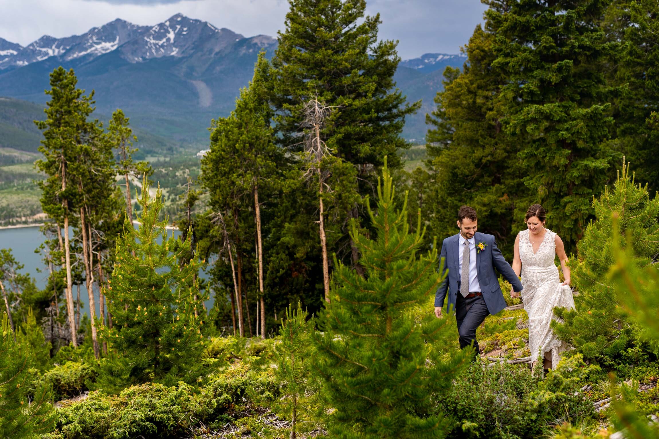 Sapphire Point Overlook, Sapphire Point Wedding, wedding photography, wedding photographer, wedding inspiration, wedding photo inspiration, Sapphire Point elopement, Sapphire Point wedding photos, Sapphire Point wedding photography, Sapphire Point elopement photographer, Summit County elopement inspiration, Mountain wedding, Mountain wedding photos, Colorado wedding photography, Colorado wedding photographer, Colorado wedding inspiration