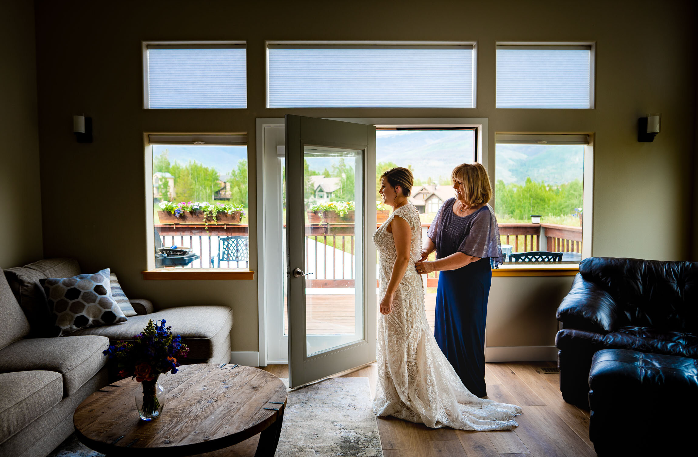 Sapphire Point Overlook, Sapphire Point Wedding, wedding photography, wedding photographer, wedding inspiration, wedding photo inspiration, Sapphire Point elopement, Sapphire Point wedding photos, Sapphire Point wedding photography, Sapphire Point elopement photographer, Summit County elopement inspiration, Mountain wedding, Mountain wedding photos, Colorado wedding photography, Colorado wedding photographer, Colorado wedding inspiration