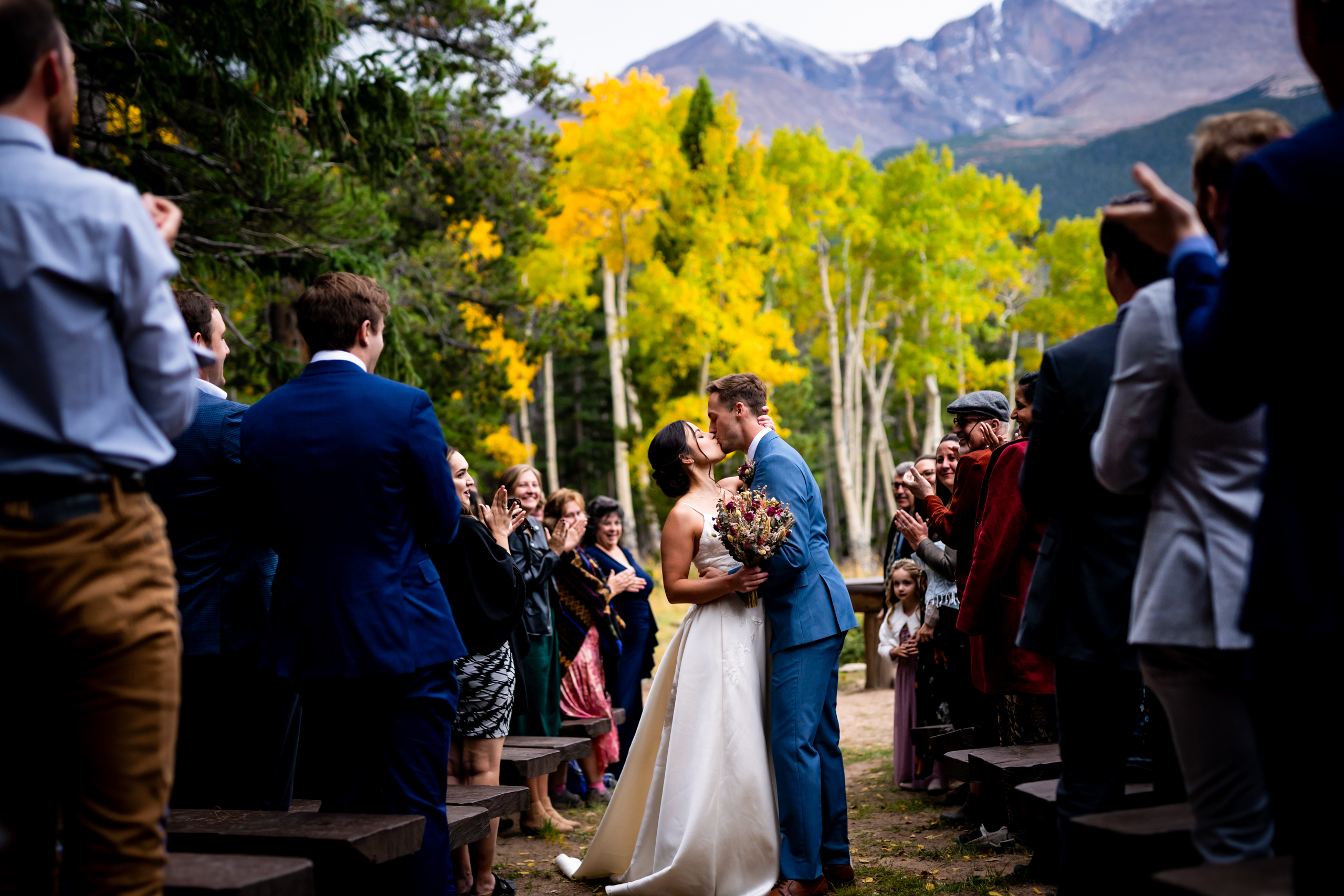Fall Dao House wedding in Estes Park, Colorado